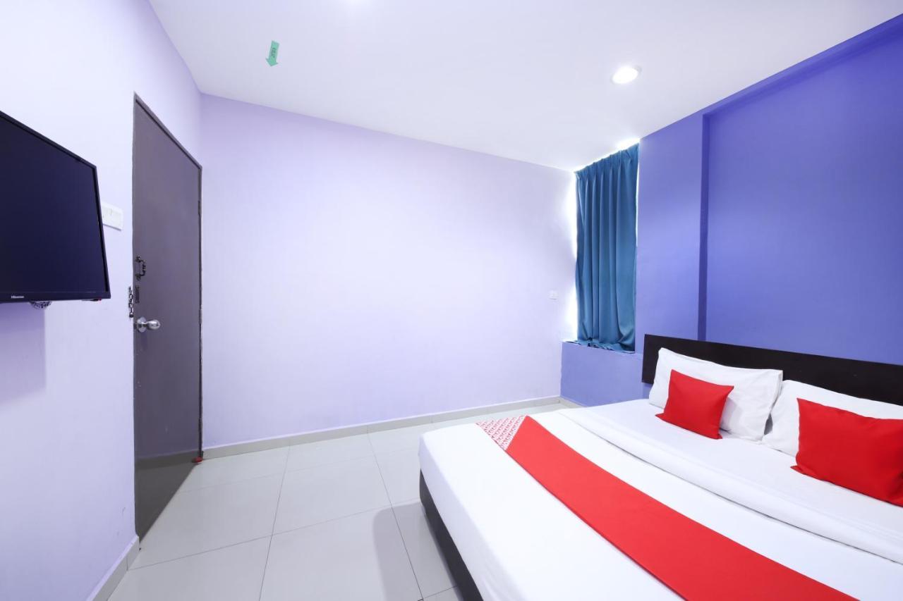 Oyo 90235 Hotel Inap Sri Gombak بانيا إليجا المظهر الخارجي الصورة