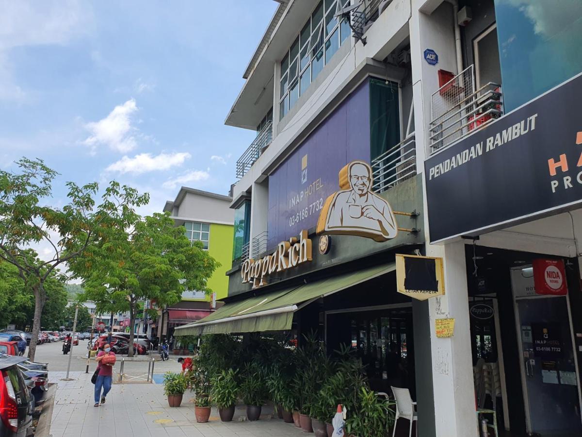 Oyo 90235 Hotel Inap Sri Gombak بانيا إليجا المظهر الخارجي الصورة