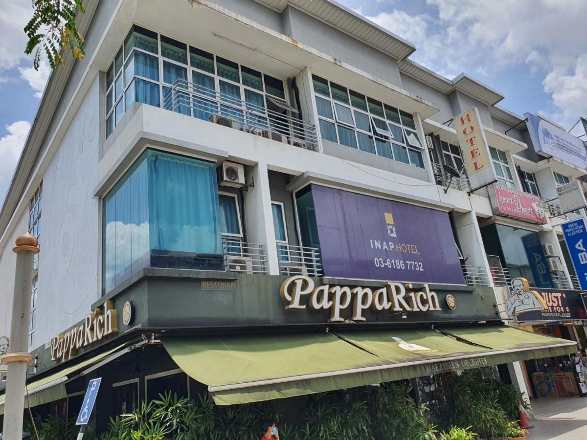Oyo 90235 Hotel Inap Sri Gombak بانيا إليجا المظهر الخارجي الصورة