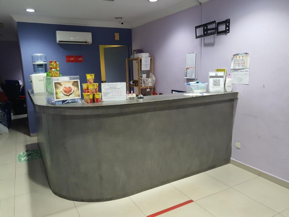 Oyo 90235 Hotel Inap Sri Gombak بانيا إليجا المظهر الخارجي الصورة