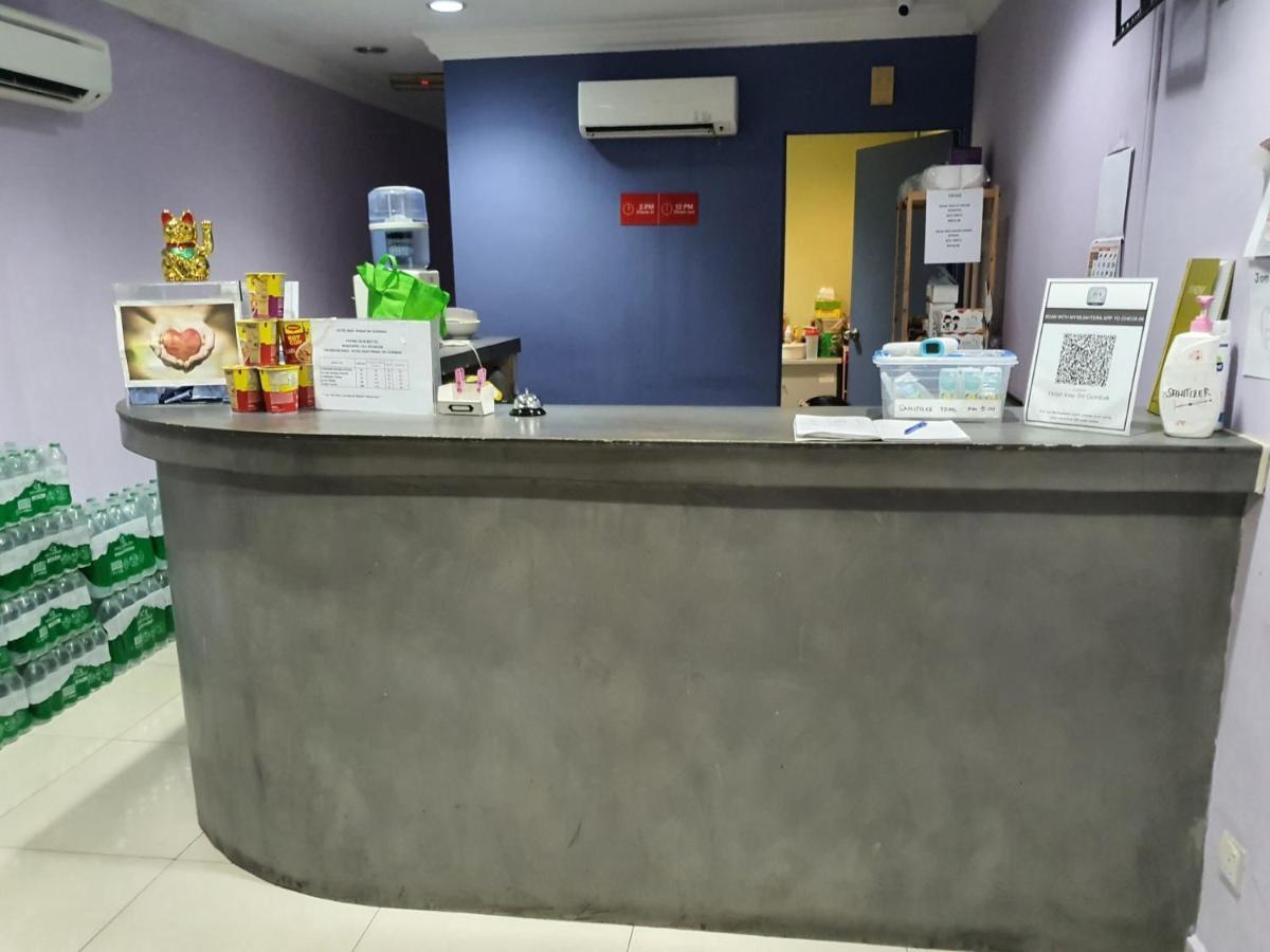 Oyo 90235 Hotel Inap Sri Gombak بانيا إليجا المظهر الخارجي الصورة