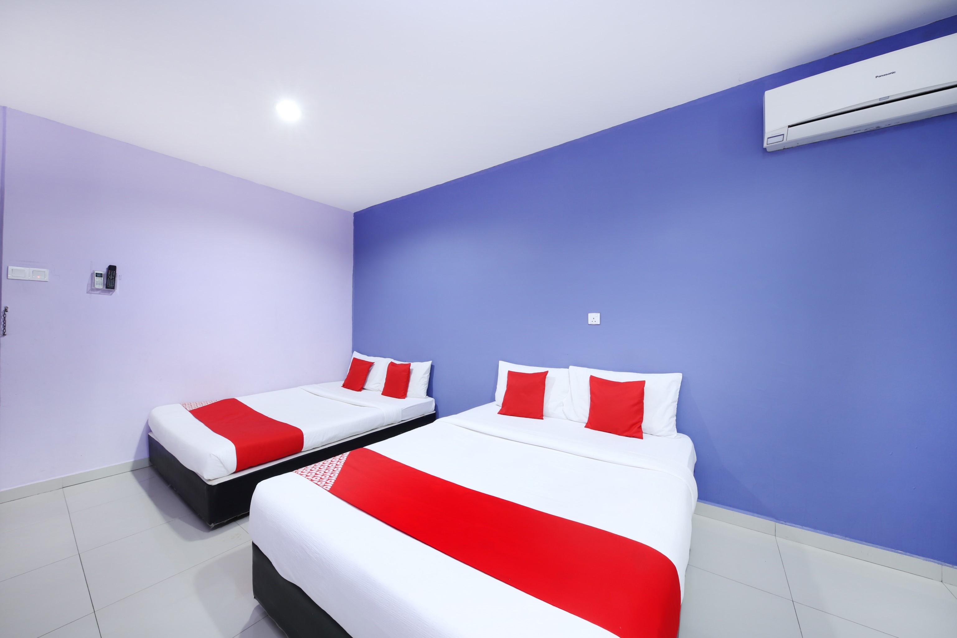 Oyo 90235 Hotel Inap Sri Gombak بانيا إليجا المظهر الخارجي الصورة