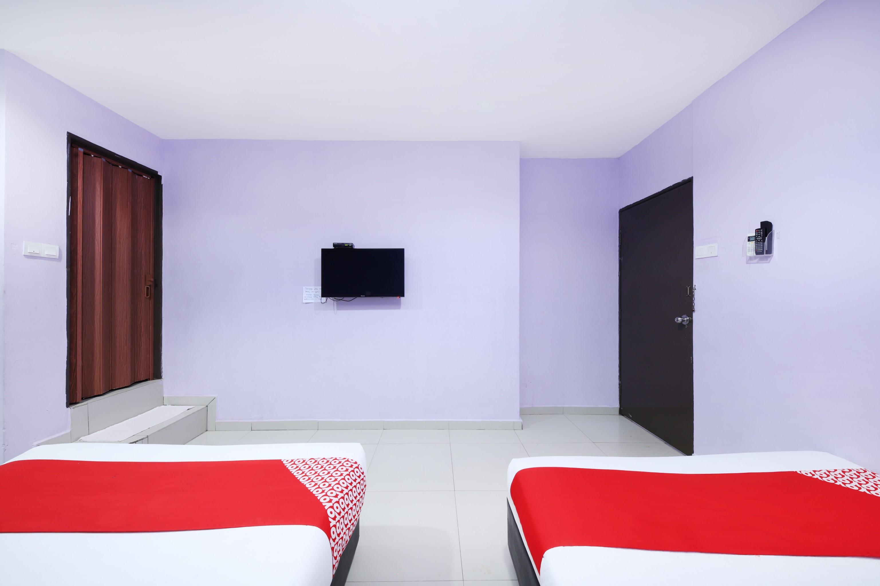 Oyo 90235 Hotel Inap Sri Gombak بانيا إليجا المظهر الخارجي الصورة